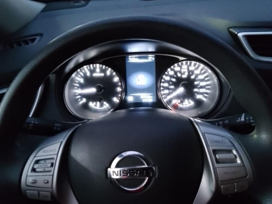 NISSAN X-TRAIL 2017 89.000 Kms.