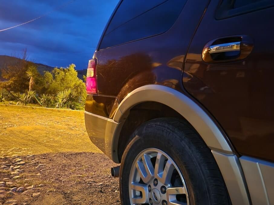 FORD EXPEDITION 2010 97.000 Kms.