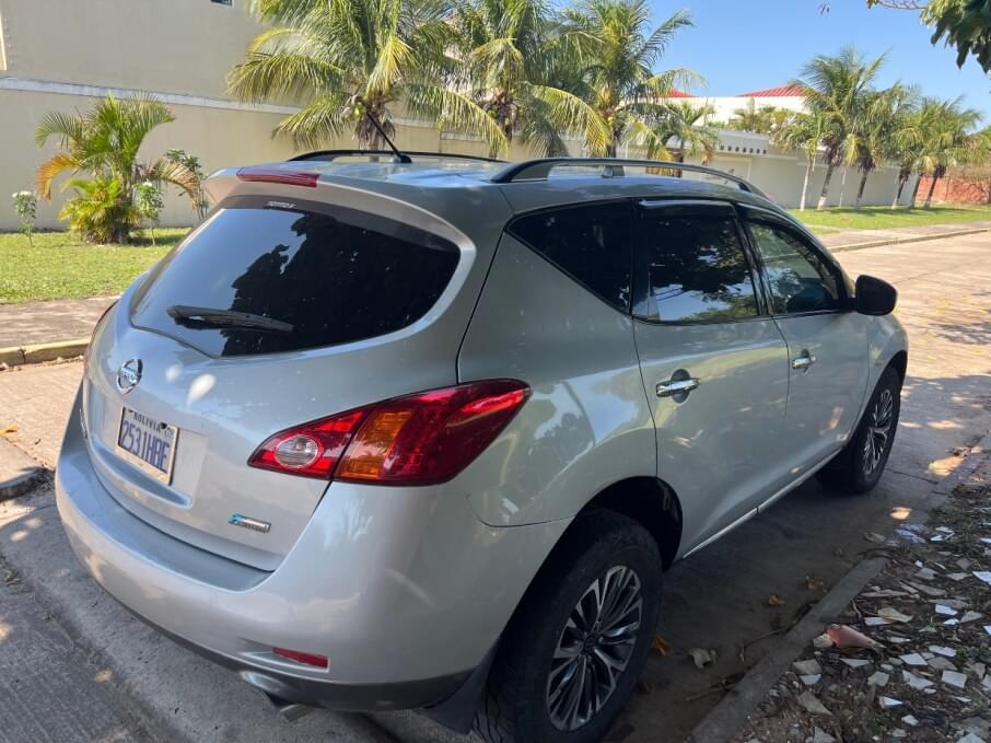 NISSAN MURANO 2011 130.000 Kms.