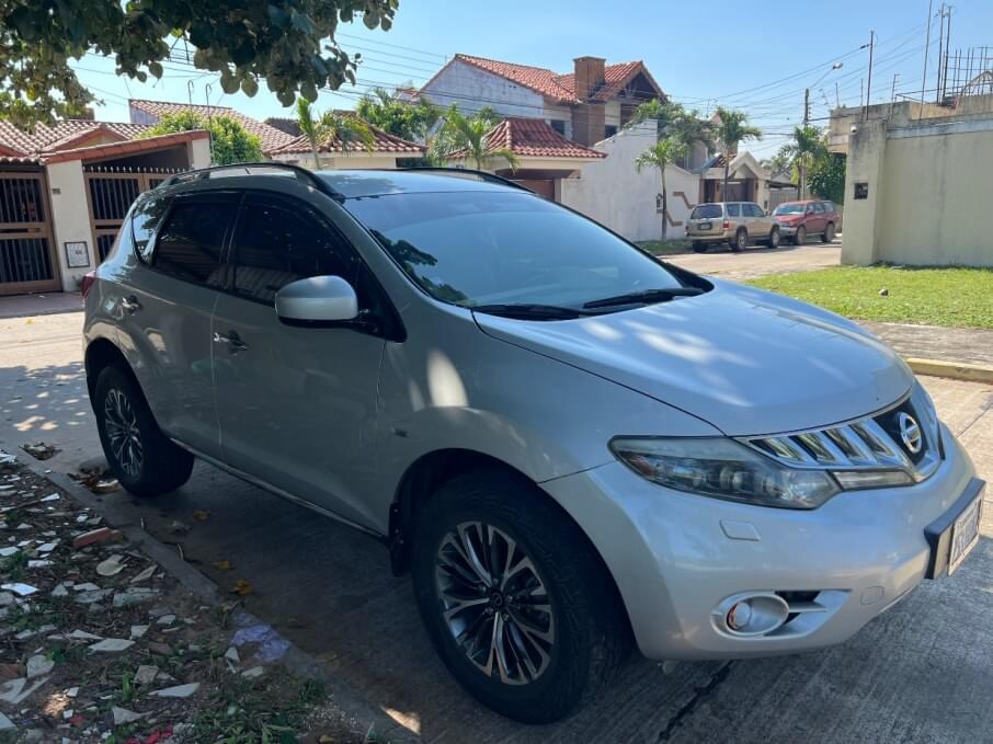 NISSAN MURANO 2011 130.000 Kms.