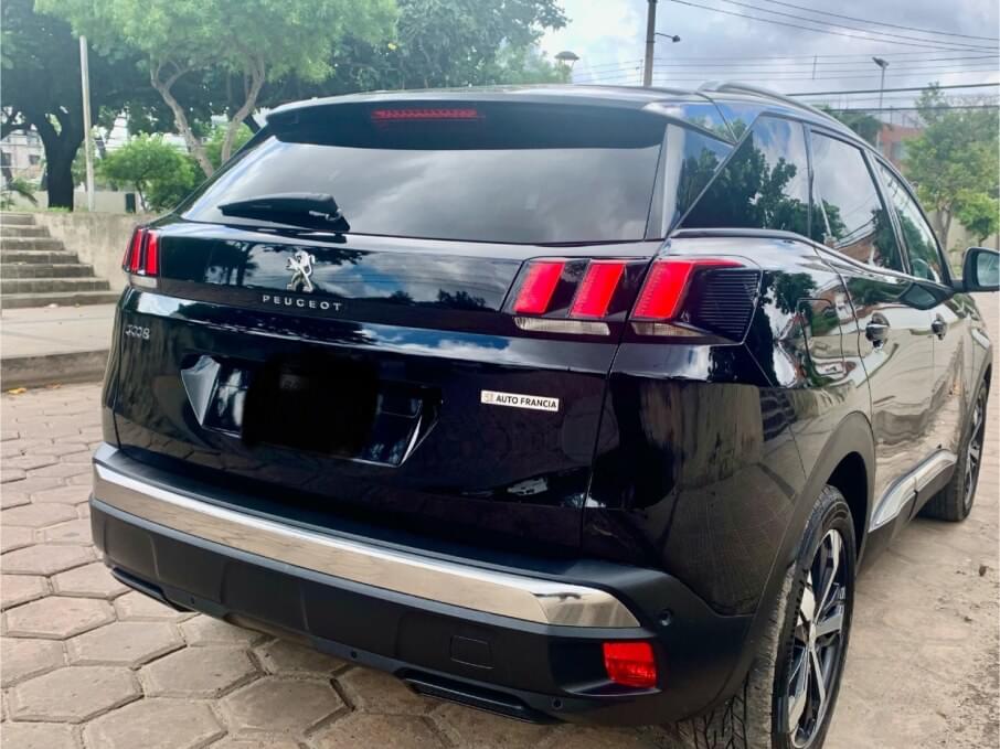 PEUGEOT 3008 2020 18.500 Kms.