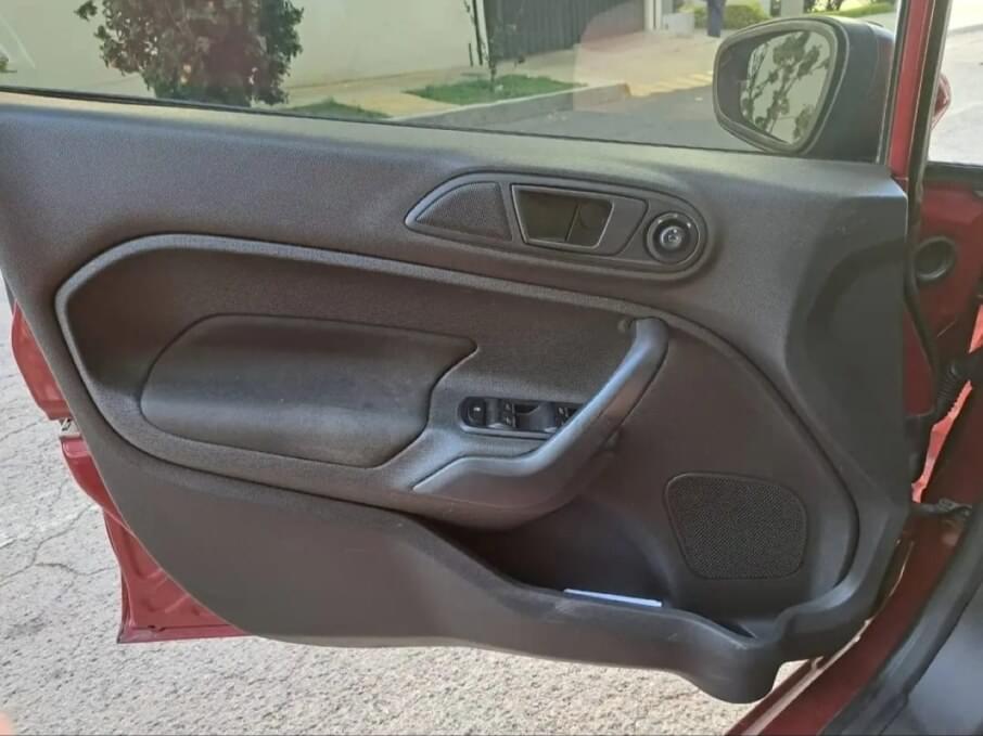 FORD FIESTA 2017 85.000 Kms.