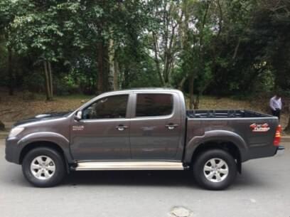 TOYOTA HILUX 2012 79.800 Kms.