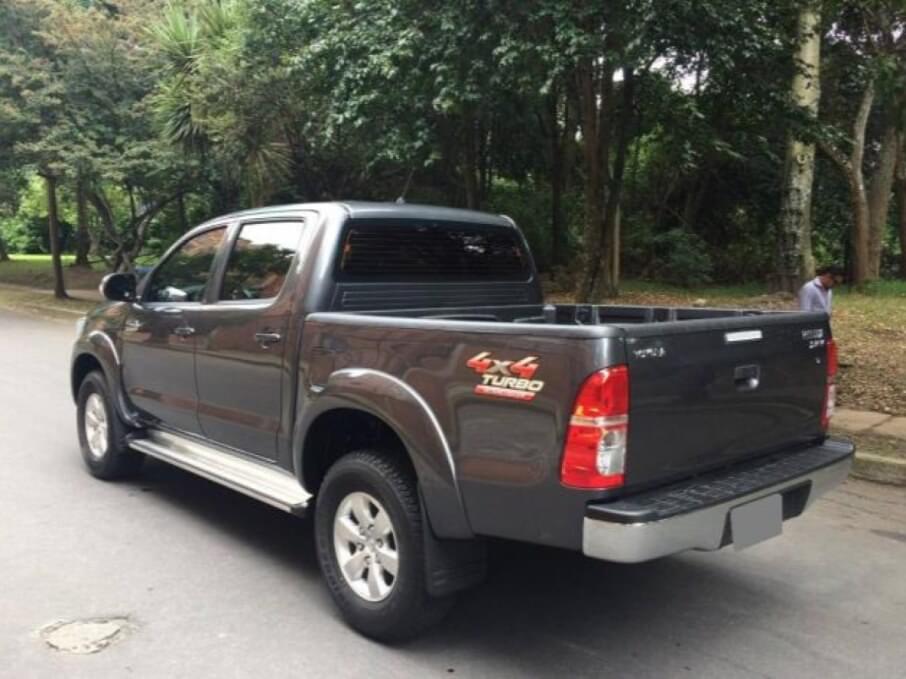 TOYOTA HILUX 2012 79.800 Kms.