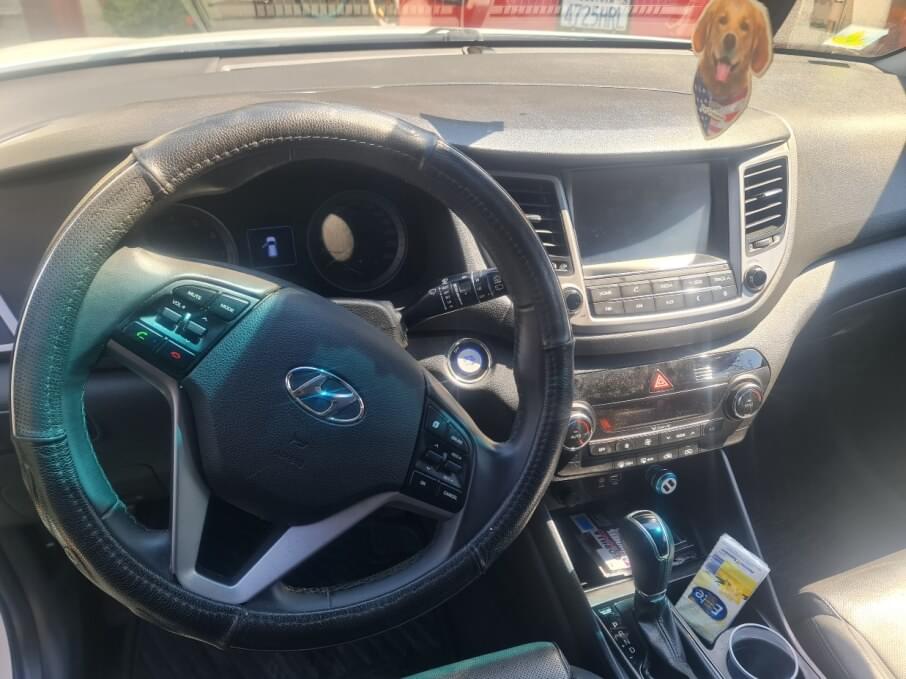 HYUNDAI TUCSON 2018 51.000 Kms.