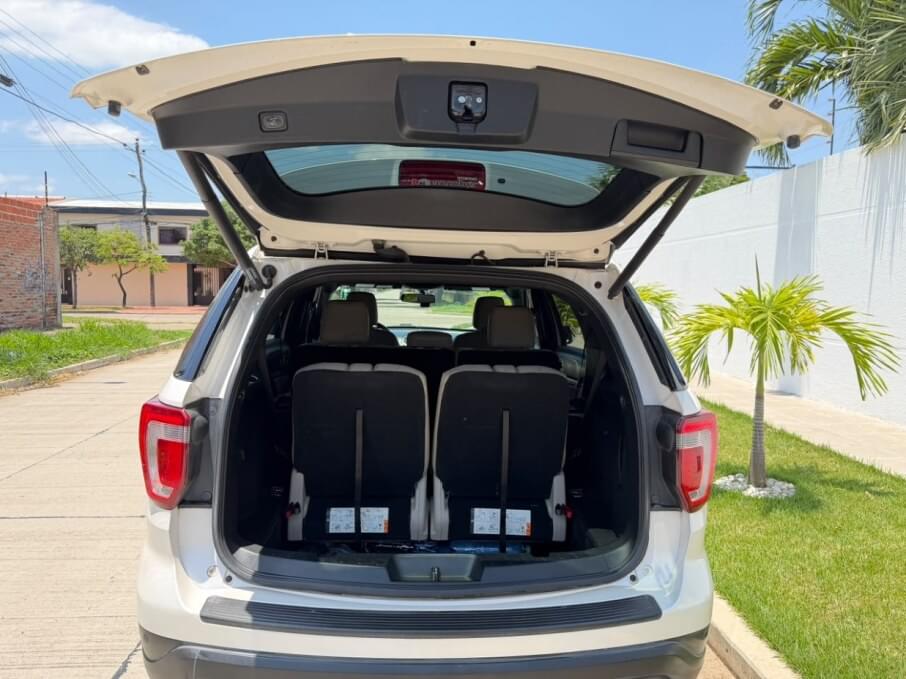 FORD EXPLORER 2019 73.723 Kms.
