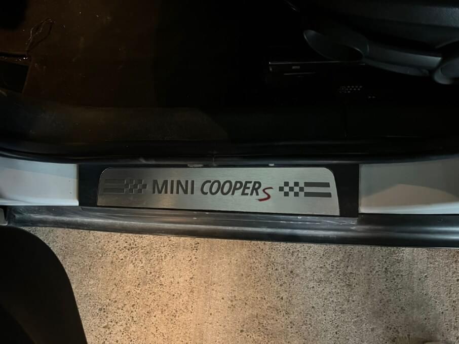 MINI COOPER 2013 89.000 Kms.