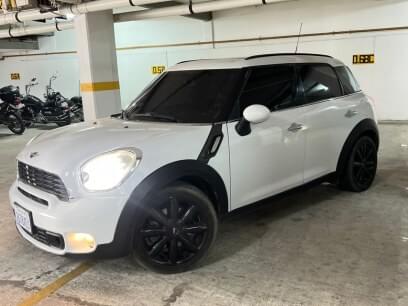 MINI COOPER 2013 89.000 Kms.