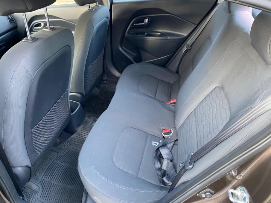 KIA RIO 2015 42.000 Kms.