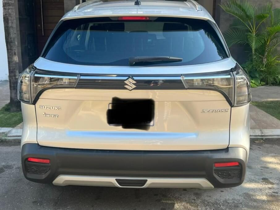 SUZUKI S-CROSS 2023 27.180 Kms.