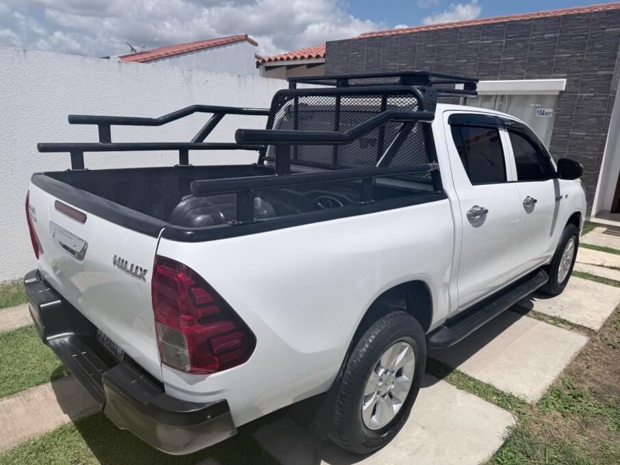 TOYOTA HILUX 2020 85.000 Kms.