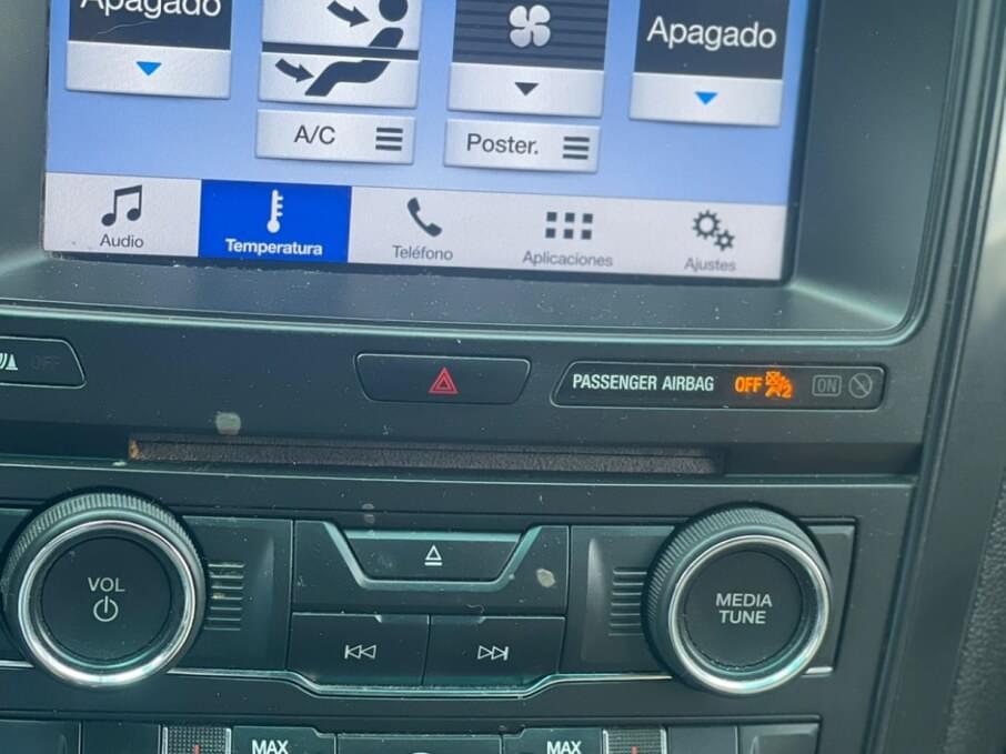 FORD EXPLORER 2018 105.000 Kms.