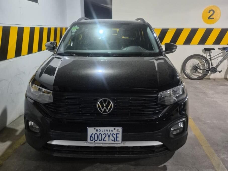VOLKSWAGEN T-CROSS 2022 29.000 Kms.