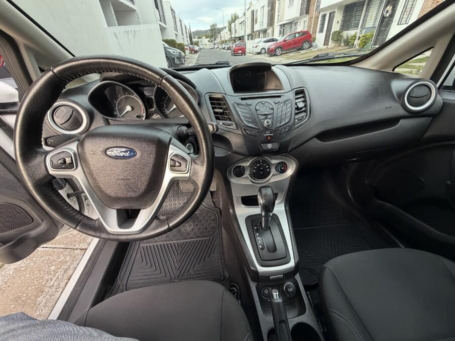 FORD FIESTA 2016 103.000 Kms.