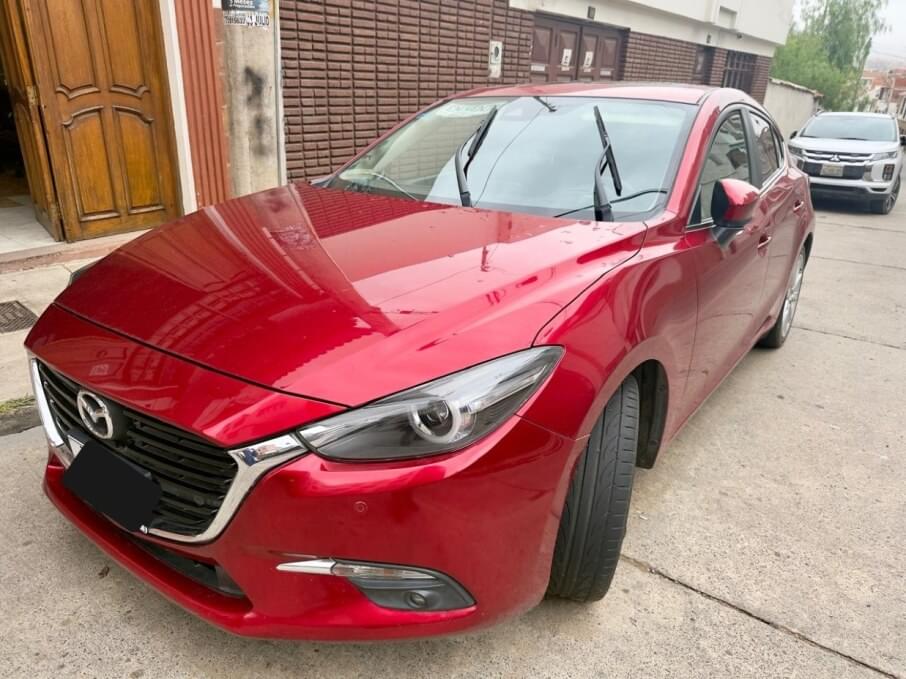 MAZDA MAZDA3 2019 52.952 Kms.