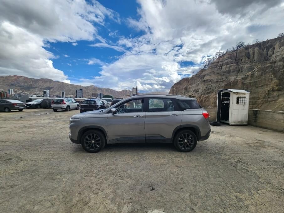 CHEVROLET CAPTIVA 2023 4.000 Kms.