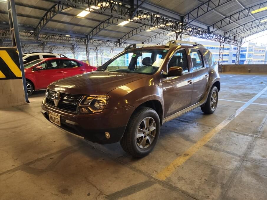 RENAULT DUSTER 2018 30.600 Kms.