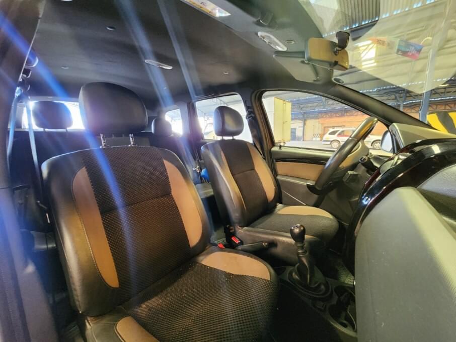 RENAULT DUSTER 2018 30.600 Kms.