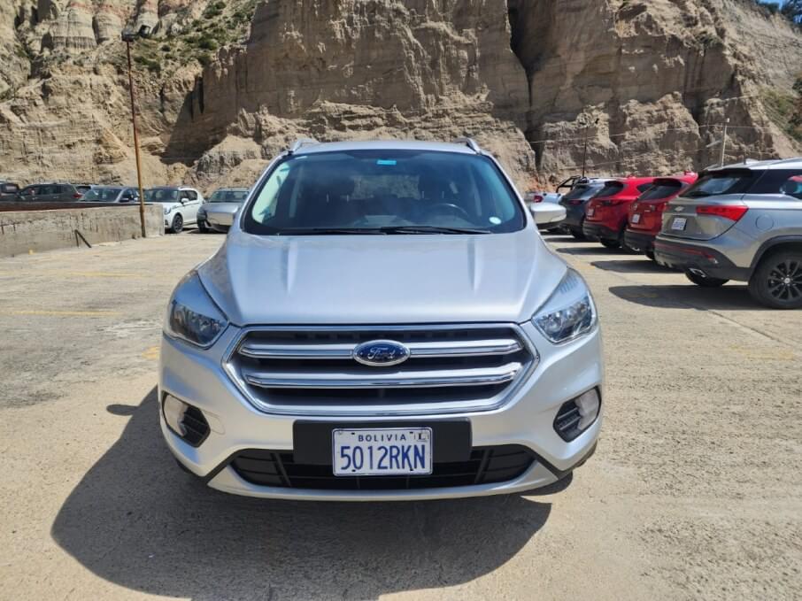 FORD ESCAPE 2018 42.200 Kms.