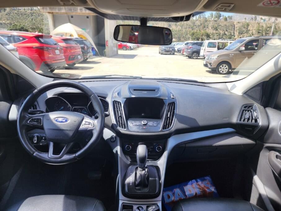 FORD ESCAPE 2018 42.200 Kms.