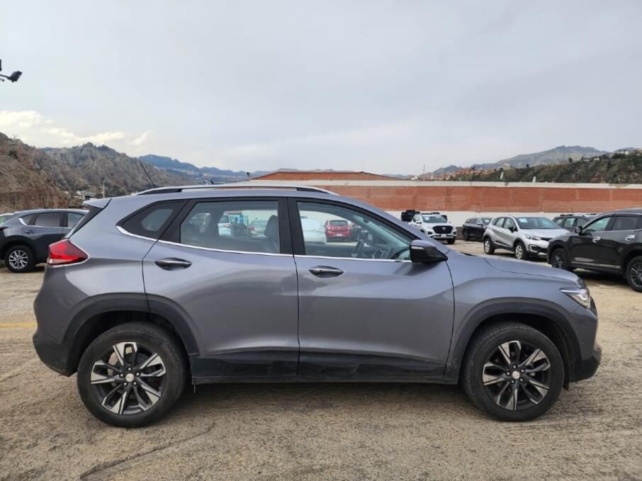 CHEVROLET TRACKER 2023 14.000 Kms.