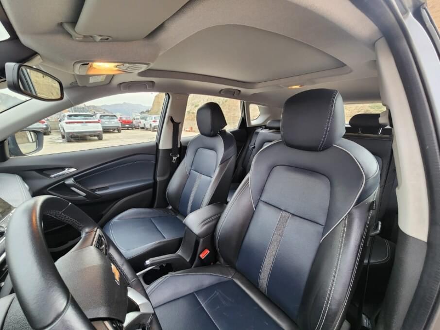 CHEVROLET TRACKER 2023 14.000 Kms.