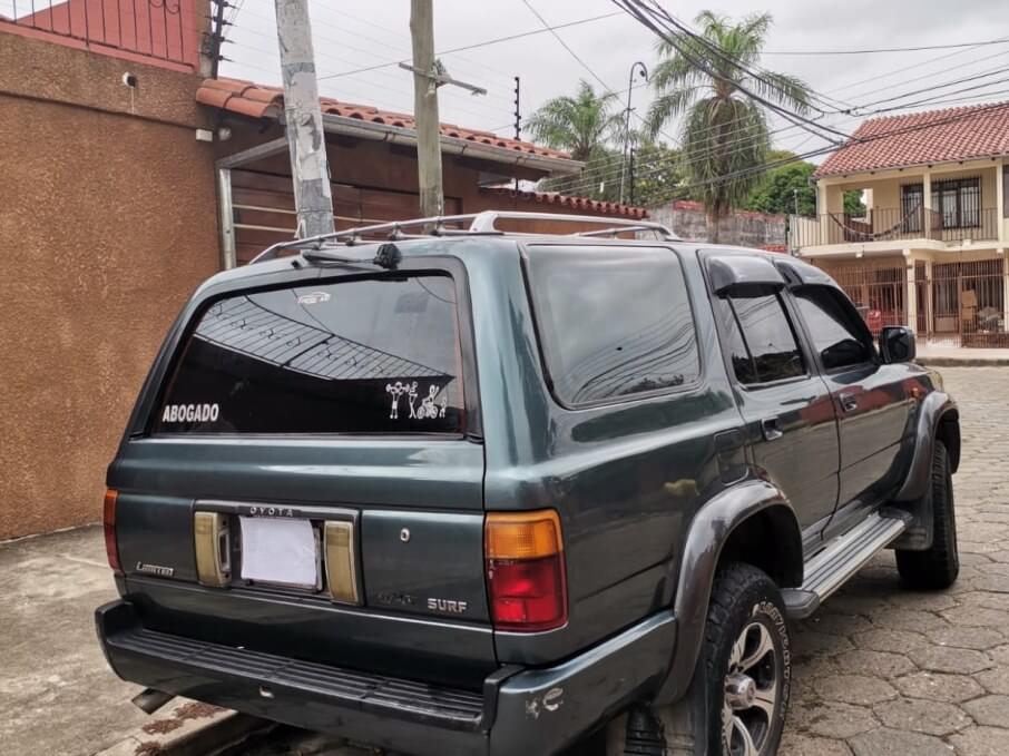 TOYOTA HILUX 1996 110.000 Kms.