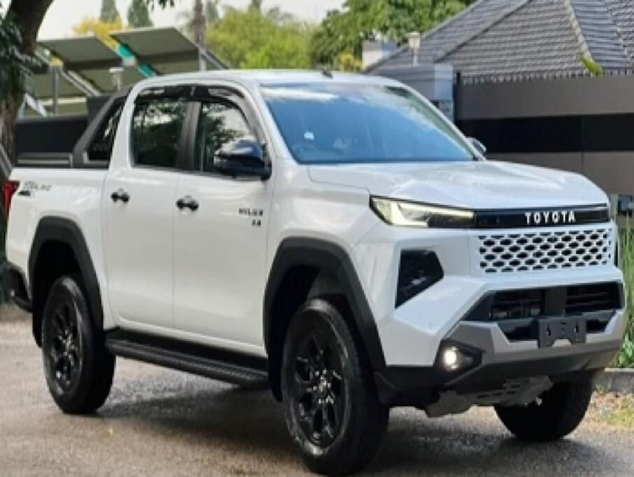 TOYOTA HILUX 2026 10 Kms.