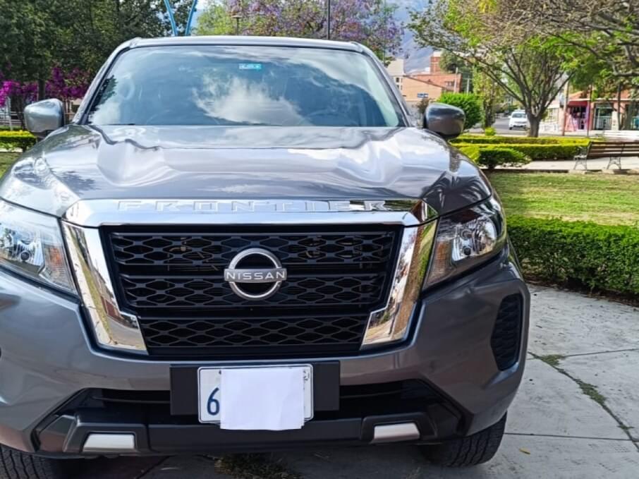 NISSAN FRONTIER 2025 21.500 Kms.