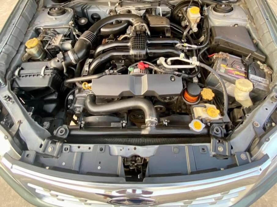 SUBARU FORESTER 2011 90.000 Kms.