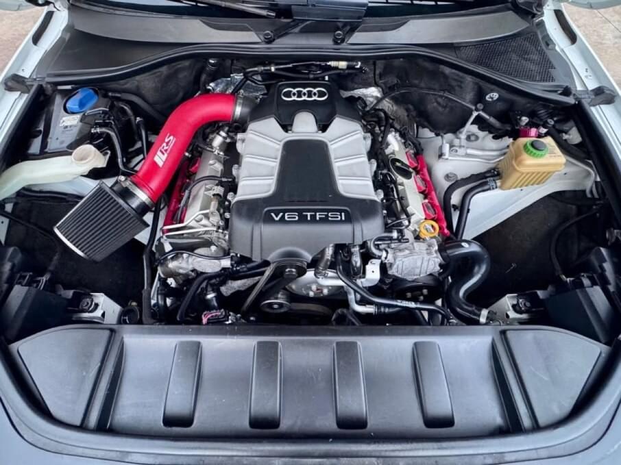 AUDI Q7 2014 90.000 Kms.