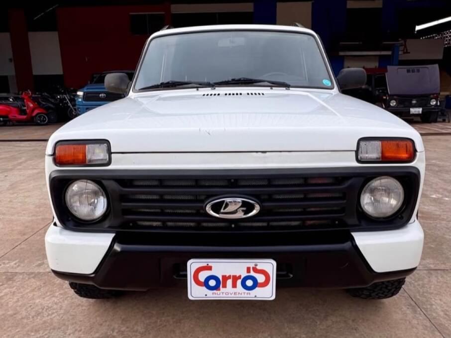LADA NIVA 2017 80.000 Kms.