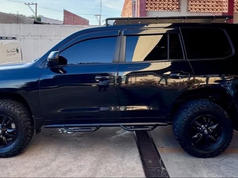 TOYOTA LAND CRUISER 2012 176.000 Kms.