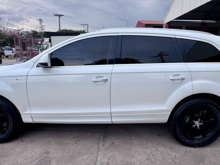 AUDI Q7 2014 90.000 Kms.
