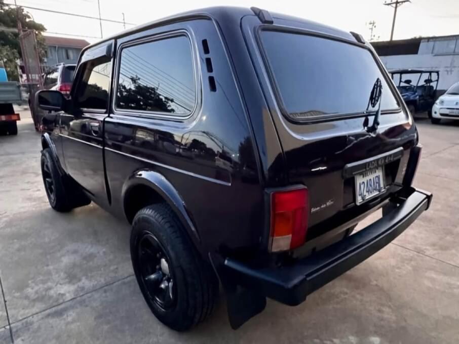 LADA NIVA 2015 108.000 Kms.