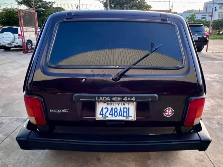 LADA NIVA 2015 108.000 Kms.
