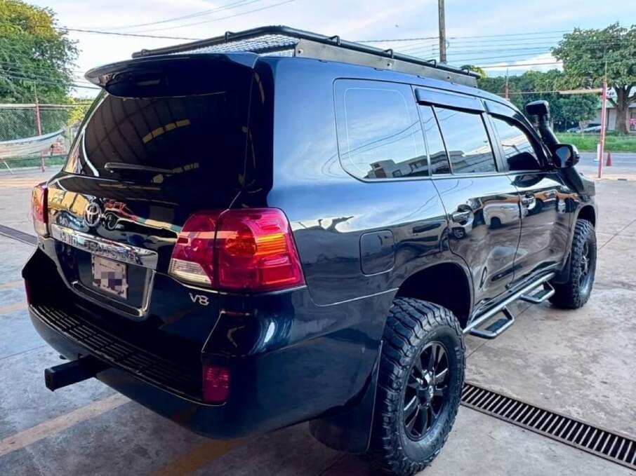 TOYOTA LAND CRUISER 2012 176.000 Kms.