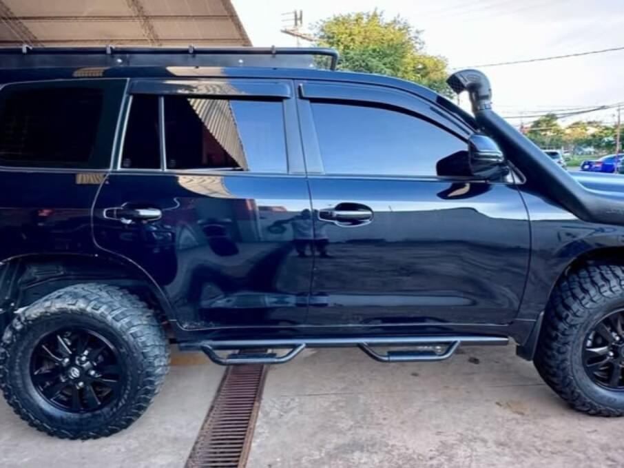 TOYOTA LAND CRUISER 2012 176.000 Kms.