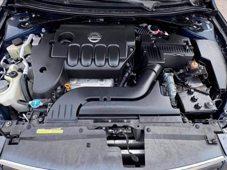 NISSAN ALTIMA 2009 84.000 Kms.