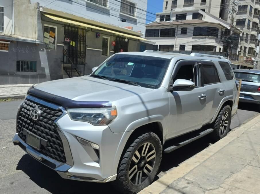 TOYOTA 4RUNNER 2019 80.000 Kms.