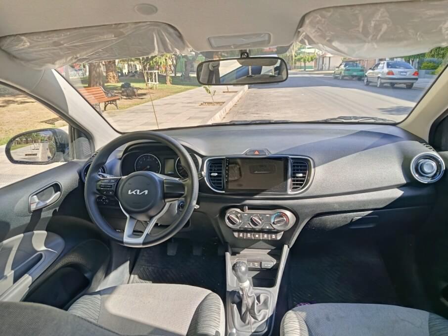 KIA SOLUTO 2026 8.600 Kms.