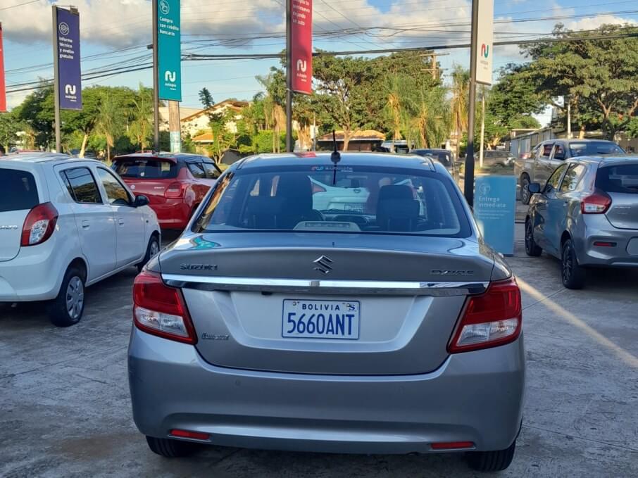 SUZUKI DZIRE SEDAN 2022 32.200 Kms.