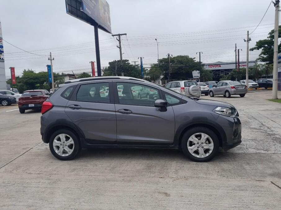 HONDA WR-V 2019 97.900 Kms.