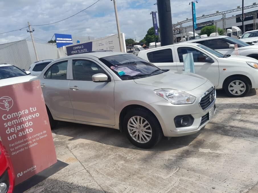 SUZUKI DZIRE SEDAN 2020 45.700 Kms.