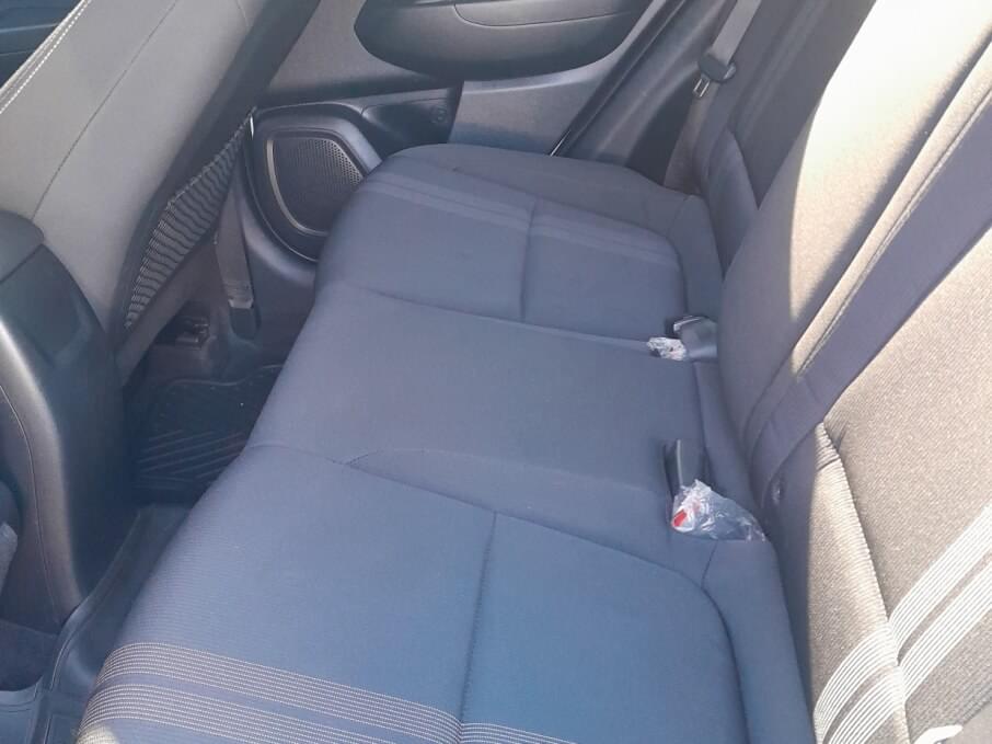 HYUNDAI VENUE 2022 24.400 Kms.