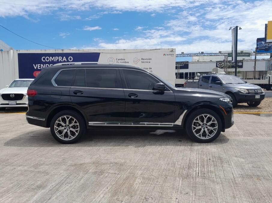 BMW X7 2024 29.436 Kms.