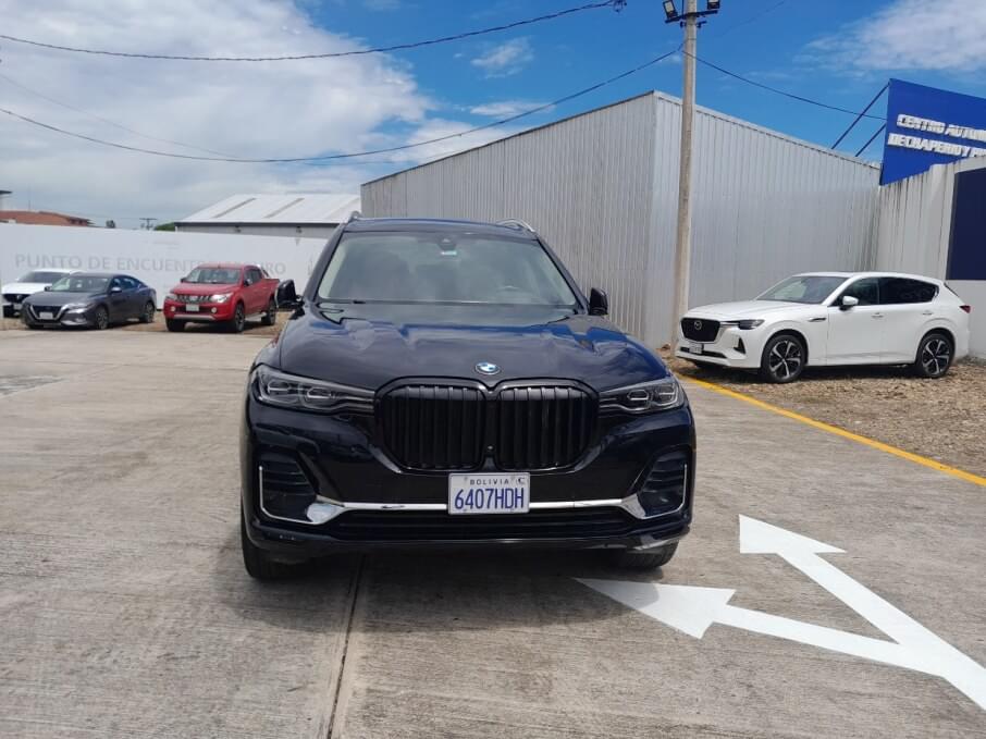 BMW X7 2024 29.436 Kms.