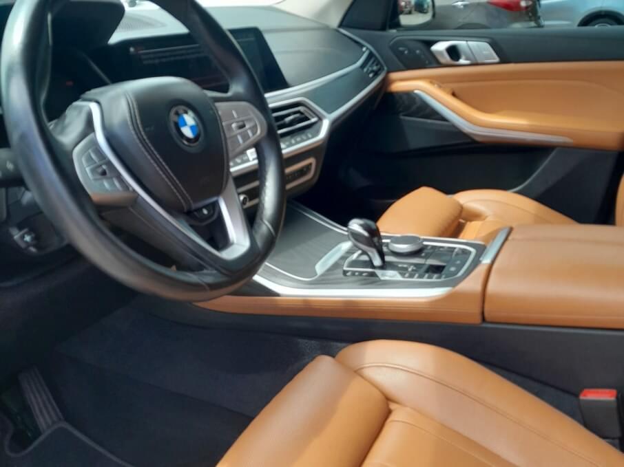 BMW X7 2024 29.436 Kms.