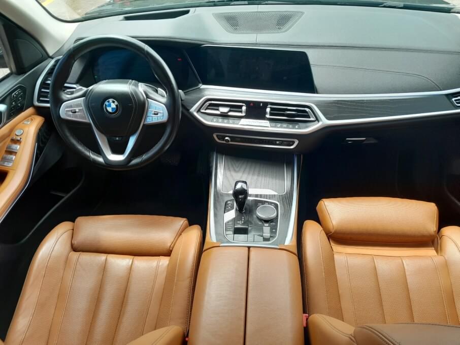 BMW X7 2024 29.436 Kms.