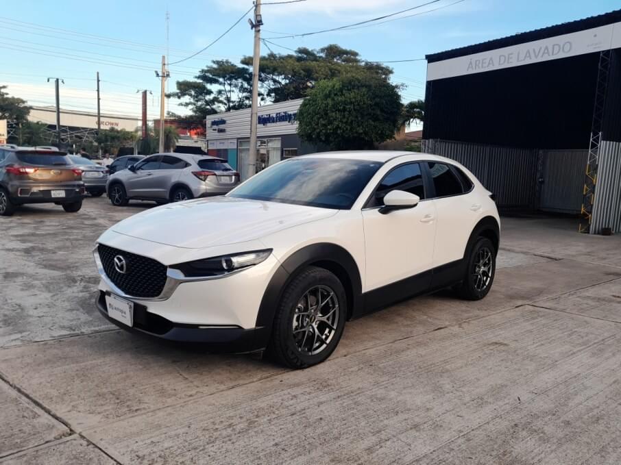 MAZDA CX-30 2025 2.040 Kms.